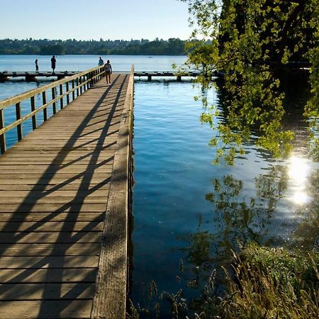 Green Lake 1St Line Home B With Central Air Conditioners Seattle Eksteriør bilde