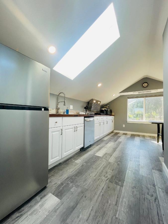 Green Lake 1St Line Home B With Central Air Conditioners Seattle Eksteriør bilde